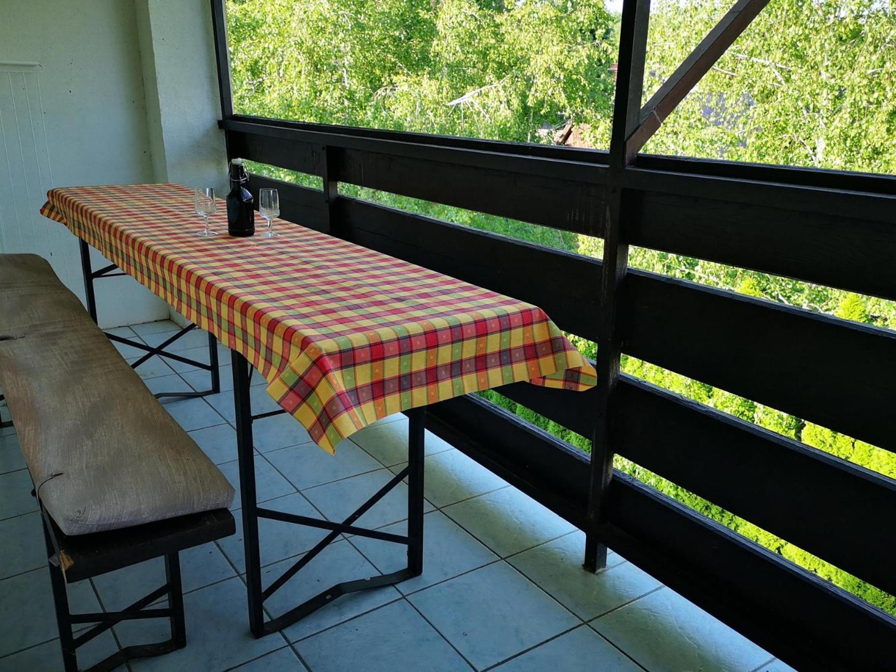 To Apartman Gunarasfuerdo Dombóvár Εξωτερικό φωτογραφία