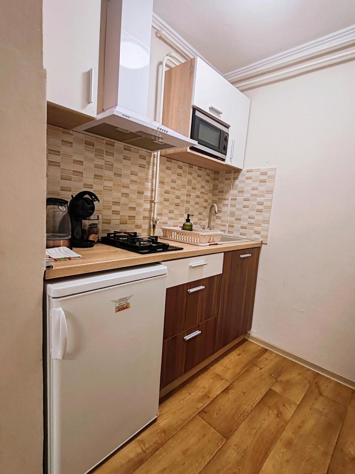 To Apartman Gunarasfuerdo Dombóvár Εξωτερικό φωτογραφία